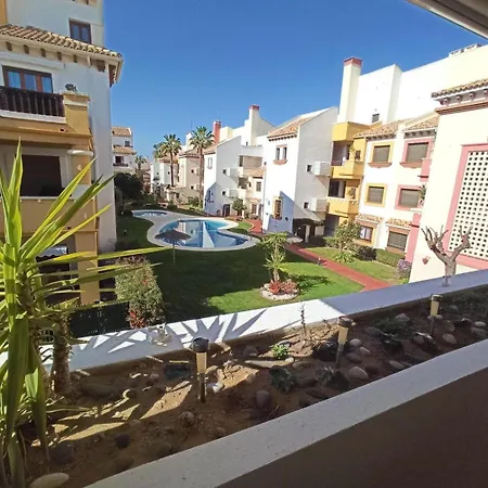 Marina, Junto Al Algarve Portugues